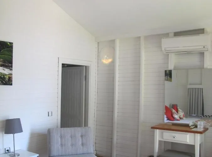 Beyaz Iskele & Restaurant Hotel Selimiye (Aegean)