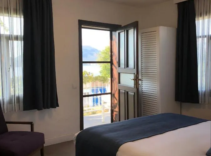 Beyaz Iskele & Restaurant Selimiye (Aegean)