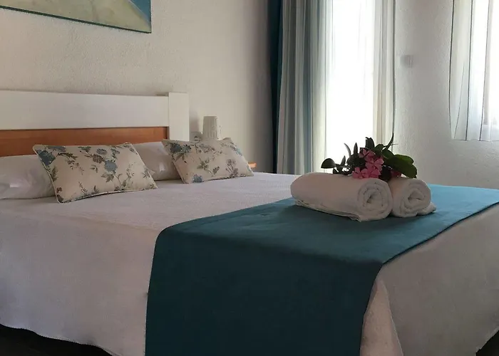 Beyaz Iskele & Restaurant Selimiye (Aegean)