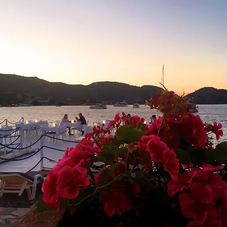 Beyaz Iskele & Restaurant Hotel