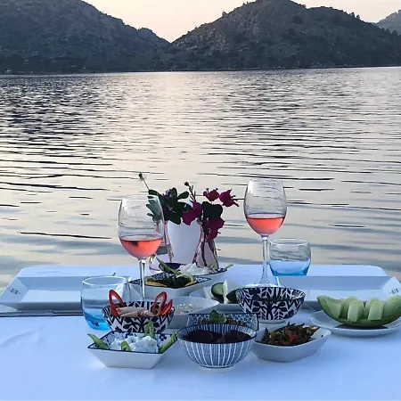 Beyaz Iskele & Restaurant