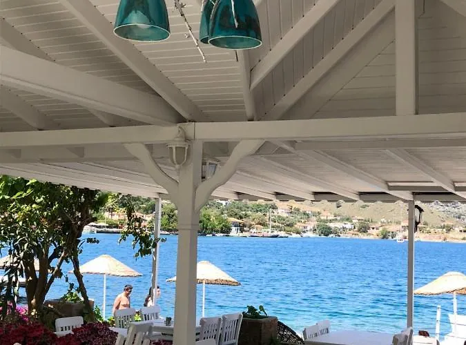 Beyaz Iskele & Restaurant Szálloda 5*