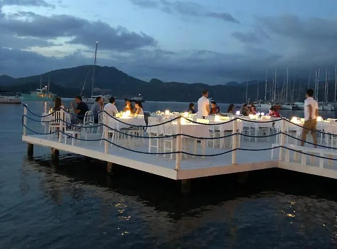 Beyaz Iskele & Restaurant Selimiye